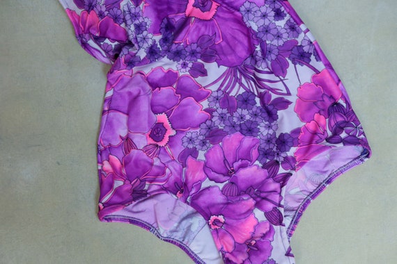 Vintage Floral one Piece  Halter Swimsuit | Low B… - image 4