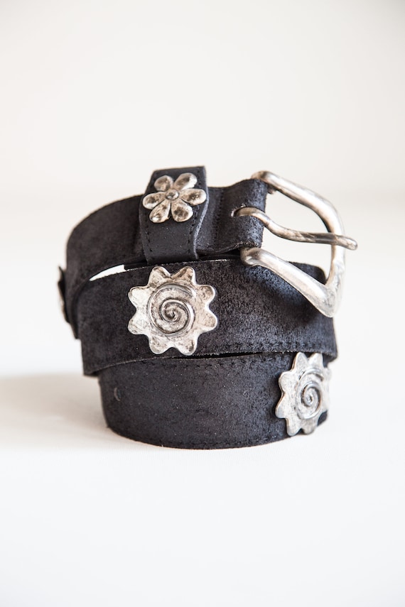 90s Black Leather Belt | 90s Metal and Leather Bel