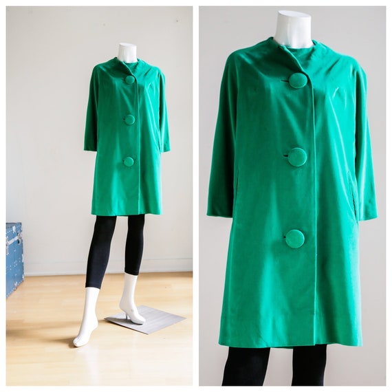 Marguerite Rubel 60s Velvet Coat | Short Emerald
