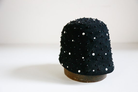 Black Felt Wool  Beaded Cloche Hat  | Beaded Rhin… - image 2