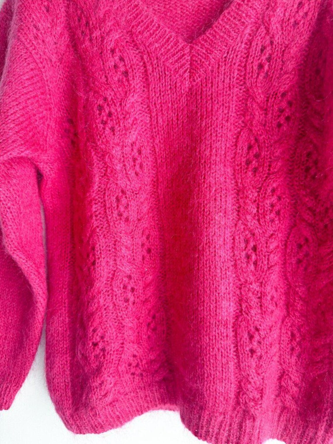 Vintage Mohair Wool Hot Pink Magenta V neck Sweater S, photo 2 of 5