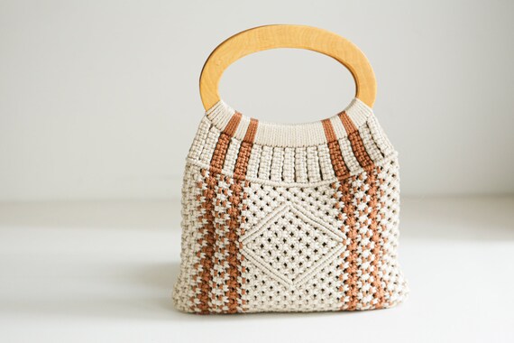 70s Beige Brown Crochet and Wood Handle Tote Bag