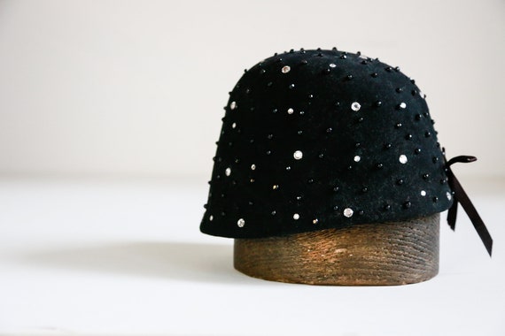 Black Felt Wool  Beaded Cloche Hat  | Beaded Rhin… - image 7