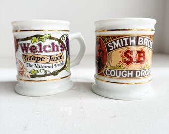 Juego de 2 tazas vintage de The Corner Store: Welch's Grape Juice + Smith Bros Drops