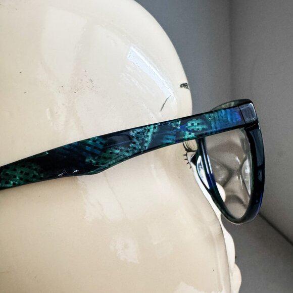 Vintage Enrico Coveri Green Abstract Print Eyeglasses Frames 111- 410 Vintage Enrico Coveri Green Abstract Print Eyeglasses Frames  main image 3