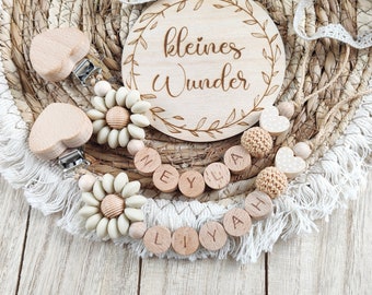 Schnullerkette personalisiert mit Namen für Mädchen in verschiedenen Farben z.B. beige, mauve oder grün als Geschenkidee zur Geburt