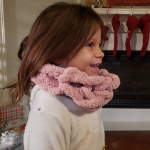 Kids pink infinity scarf
