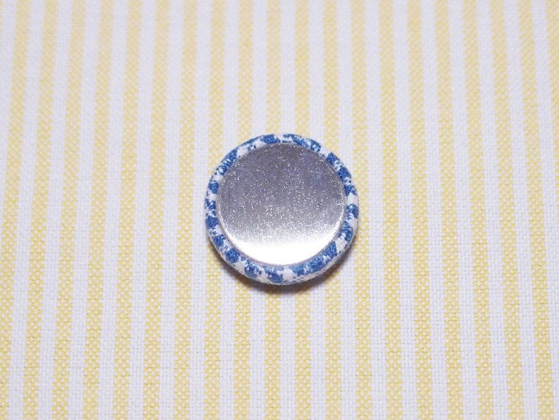 6 Pink with White Dots Fabric Covered Buttons 30mm