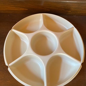 Tupperware veggie tray insert