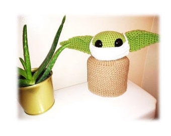 Baby Green Alien Child Crochet Pattern Toilet Paper Protector