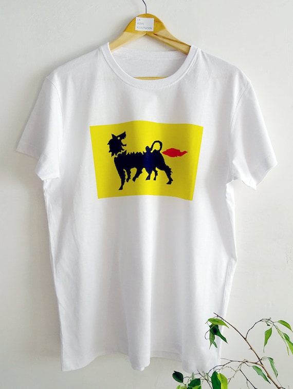 T-shirt printed with funny tiger eni logo. 100% organic cotton.