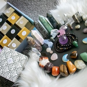 Crystal Advent Calendar 12 Day | Countdown to Holidays