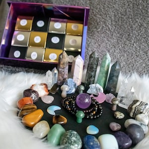 12 Day Crystal Advent Calendar | Raw Stones, Tumbled Crystals, Crystal Carvings, Crystal Jewelry & Towers