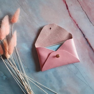 Porta carte in pelle rosa pastello / Porta carte busta rosa pastello personalizzato / Porta biglietti da visita in pelle / Vera pelle / Portafoglio in pelle