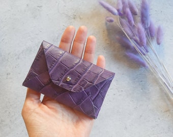 Funda de tarjeta de cuero púrpura con patrón / Soporte de tarjeta de sobre personalizado / Caja de tarjeta de visita / Cuero genuino / Regalo de Navidad