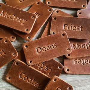 Etiquette rectangulaire en cuir personnalisée / Etiquette en cuir personnalisée / Porte-nom en cuir personnalisé / Porte-nom cadeau / Cuir véritable