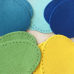 Par de coderas y rodilleras ovaladas de ante - Para reparar o decorar - Con o sin perforaciones