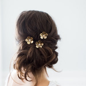 FELICITY glamorous gold floral bridal bobby pins, glam boho wedding hair pins, bohemian flower bridesmaid gift