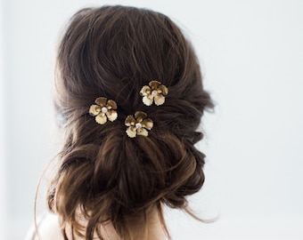 FELICITY glamorous gold floral bridal bobby pins, glam boho wedding hair pins, bohemian flower bridesmaid gift