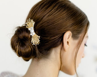 TARA - modern art deco wedding hair clip, bohemian bow pearl bridal headpiece comb