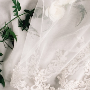 TULLE SWATCH for all veils - Ivory/white english net