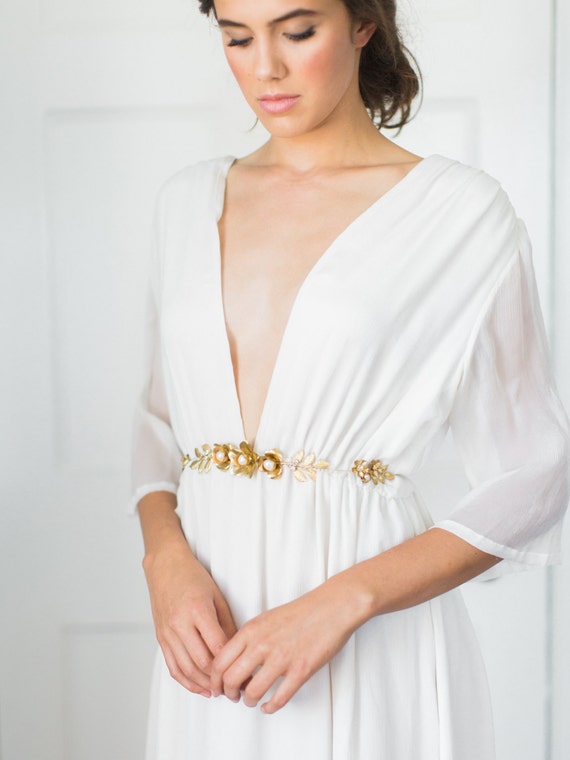 CARA Gold Floral Bridal Belt With Pearls and Crystals  display picture 2