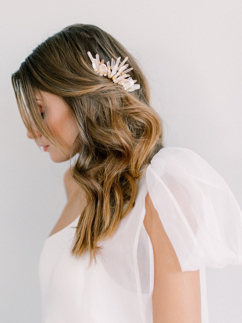 CYNTHIA feather inspired quartz bridal comb, bohemian ethereal pearl rose wedding hairpiece image 4