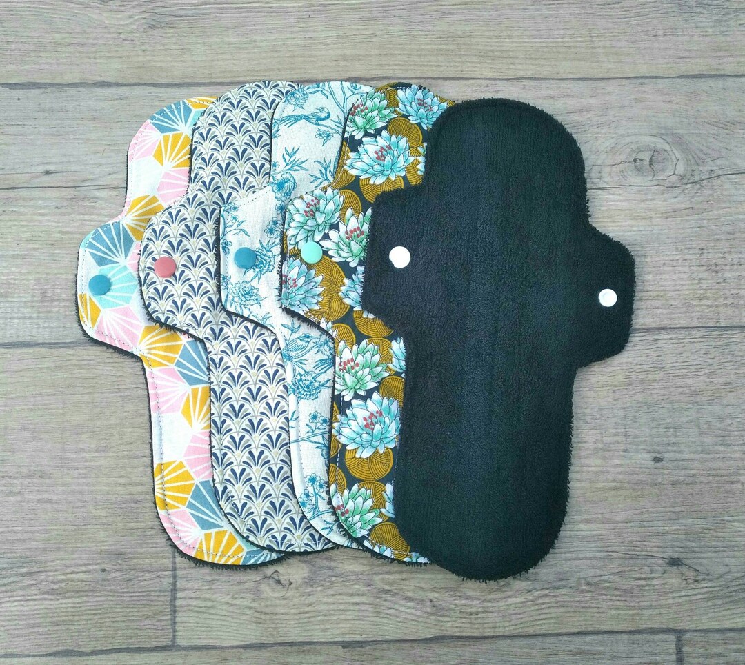 Lot De 3 Serviettes Hygiéniques Lavables Imperméables - La Petite Crevette - Neuf