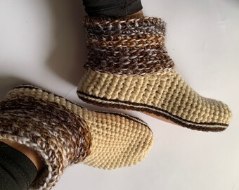 Crochet women slippers with non-slip leather double soles/Wool slippers/slipper boots/handmade slippers/Gift for her/house shoes/UnaCreation