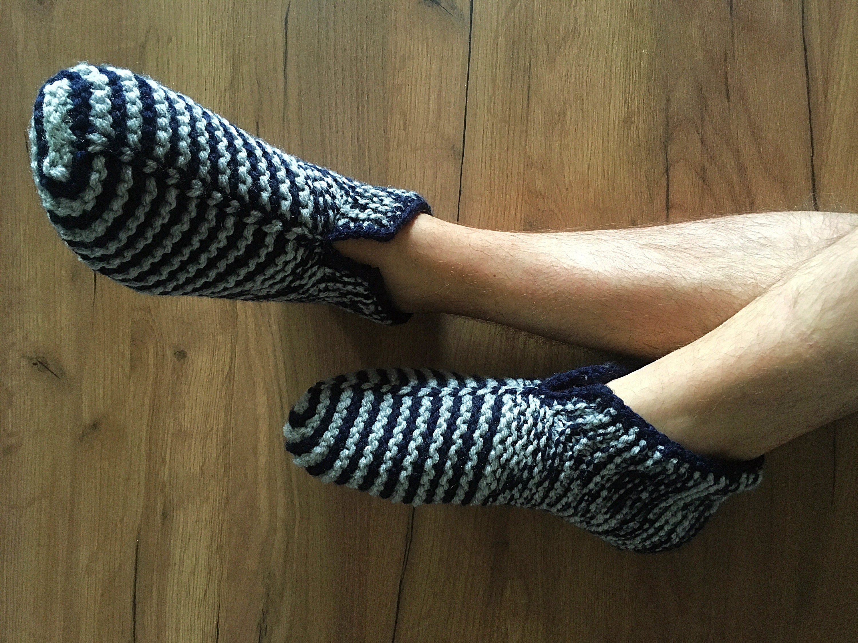 mens knitted slippers