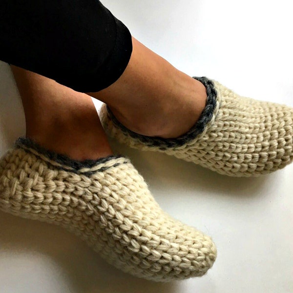 Pantoufles en laine 100% naturelle, pantoufles au crochet en laine biologique, chaussures de maison en pure laine, pantoufles chaudes, chaussures en laine écologique, pantoufle confortable, cadeau pour les femmes