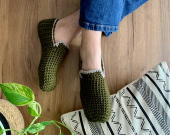 Christmas gift for men, Green Mens slippers, Olive Green Crochet Men House Shoes, Knitted slippers, Wool Slipper Socks, UnaCreations