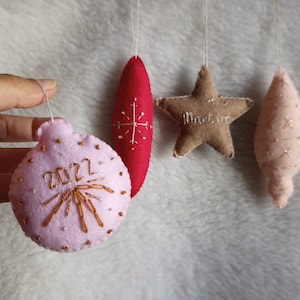 Christmas decorations, Christmas tree balls, felt balls, personalized ball 2022, decorations 2022, christmas ornaments, star name
