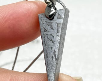 16.6g ジェベル カミル 鉄隕石ペンダントネックレス エジプト産 