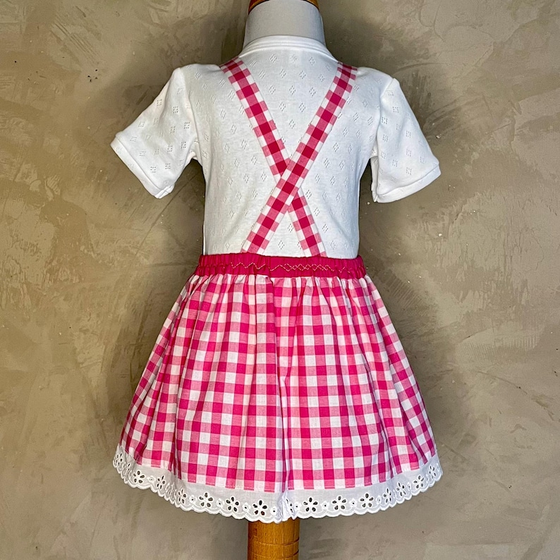 First dirndl for babies, babybody in garbstyle image 3