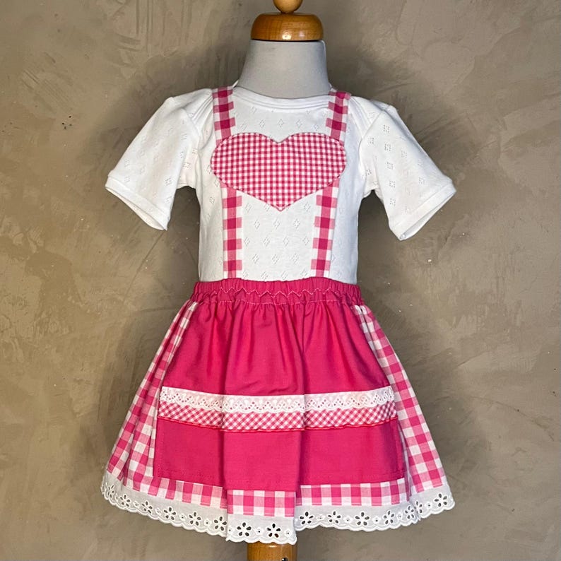 First dirndl for babies, babybody in garbstyle image 1
