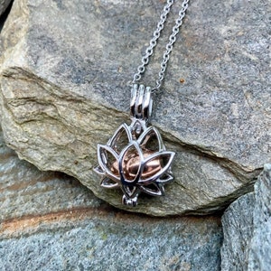 Silver Metal Lotus Flower Cage Locket With Rose Gold Color Stainless Steel Urn Cremation Jewelry Necklace For Ashes