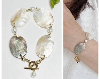 Shell & Cotton Pearl (6mm) Bracelet / Shell Jewelry / Cotton Pearl / Bracelet / Gift