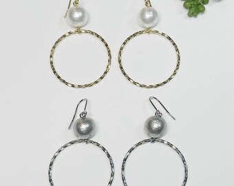 Cotton Pearl (10mm) Hoop Earrings / Invisible Clip on / Ear Wire / Silicone Ear Wire(allergy free) / Clip on / Wedding Jewelry / Bridal
