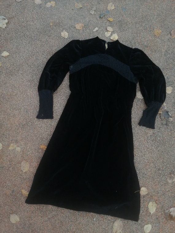 Vintage 1930s velvet lace dress 30s 40s