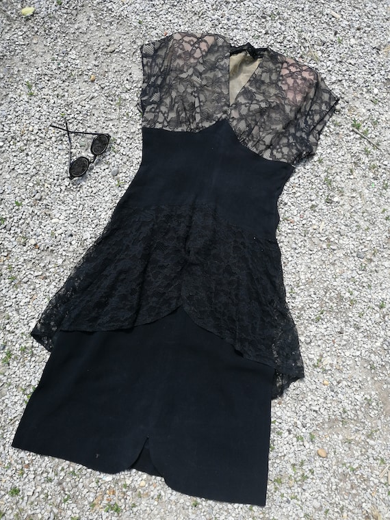 Vintage 30s 40s dress lace