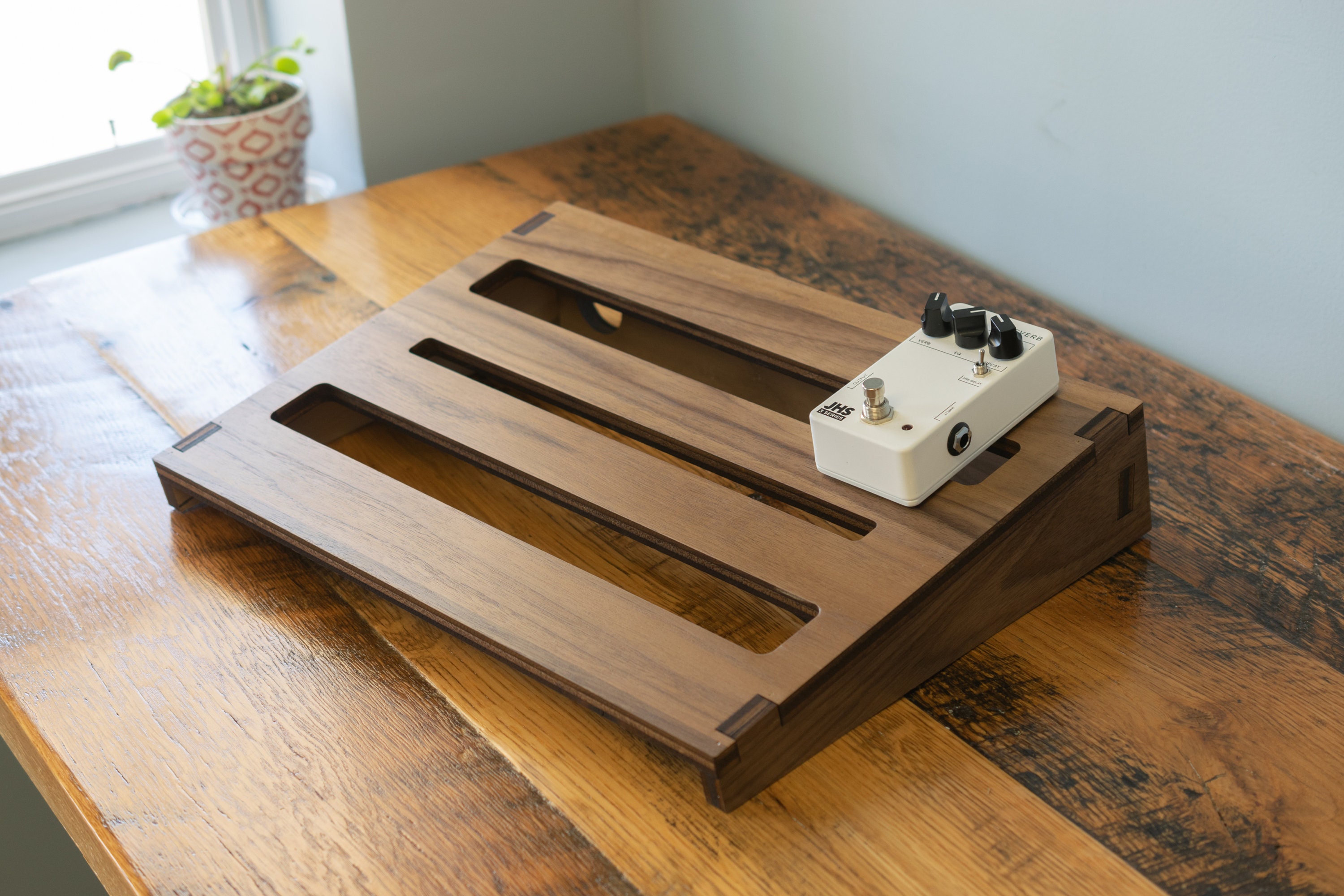 Wood Guitar Effects Pedalboard Light Walnut Medium Size Etsy