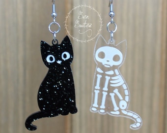 Orecchini a forma di scheletro di gatto nero in acrilico, gioielli di Halloween, gattino spettrale, galassia, glitter argento, 31 ottobre, costume, gatti innamorati, forma di animale