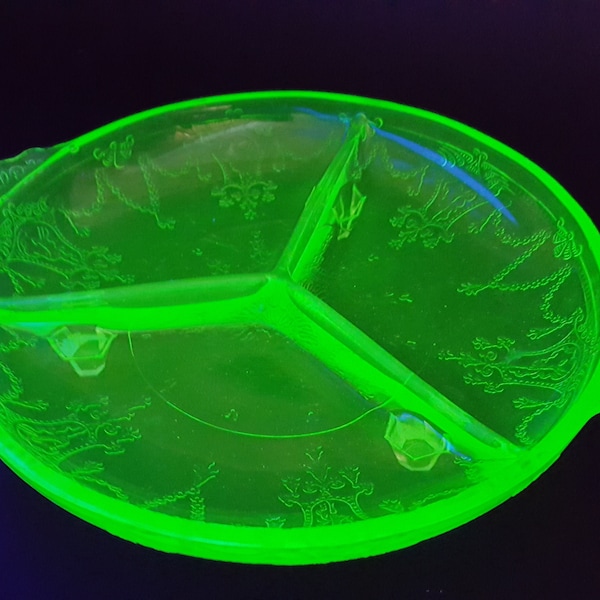 FLASH SALE 30% OFF Lovely Hocking Cameo (Ballerina) Uranium Green Glass Hors d'oeuvre / Nibbles Footed Dish