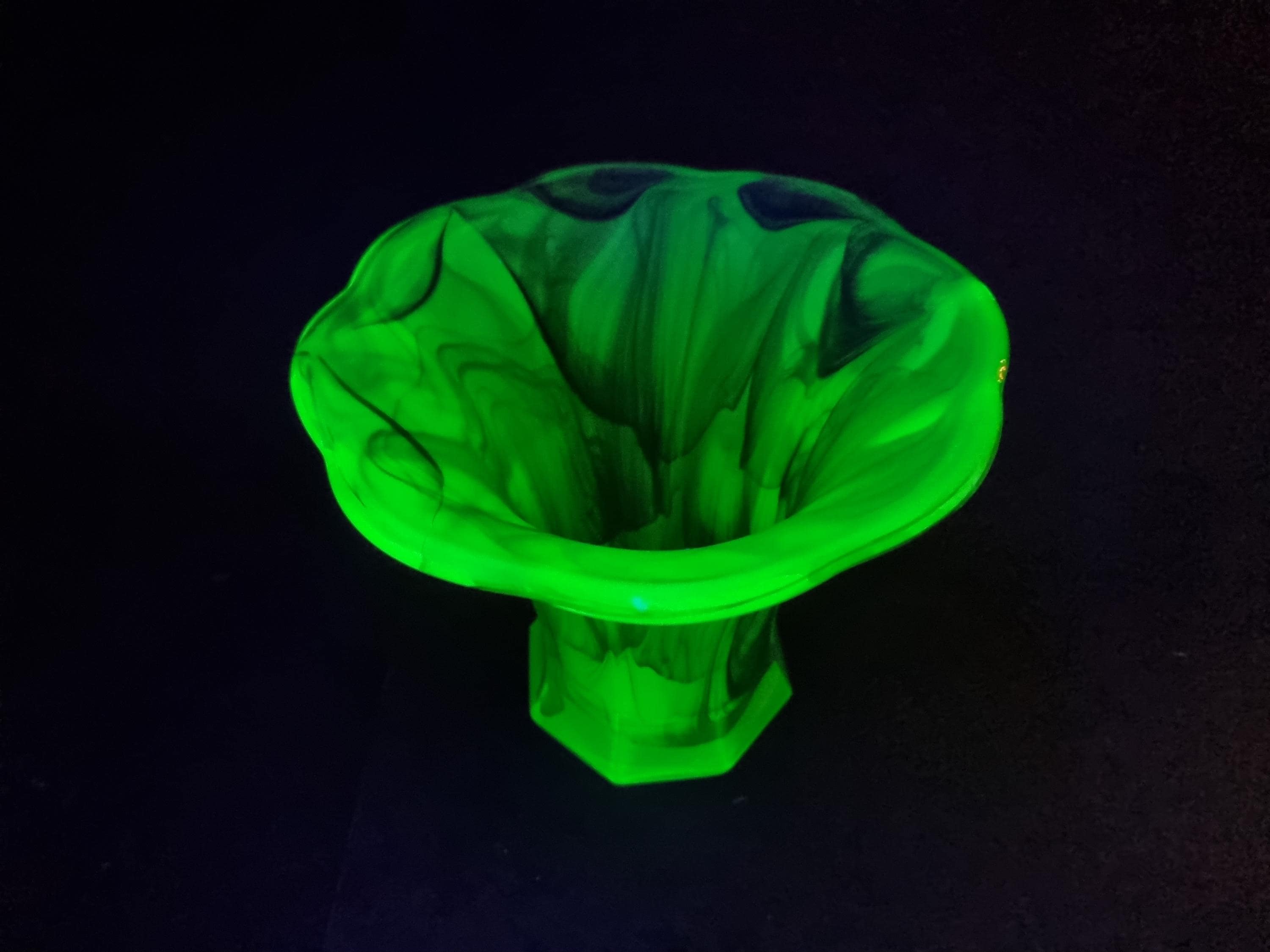 新規出品 見事な、極めて希少なアールデコ調ワルサー・ウラングリーン