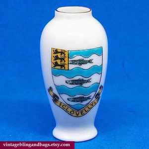 60x31mm 1930s Antique Clovelly crestware vase, Shelley China miniature vase, vintage Clovelly crested china, Devon souvenir knick-knack #48