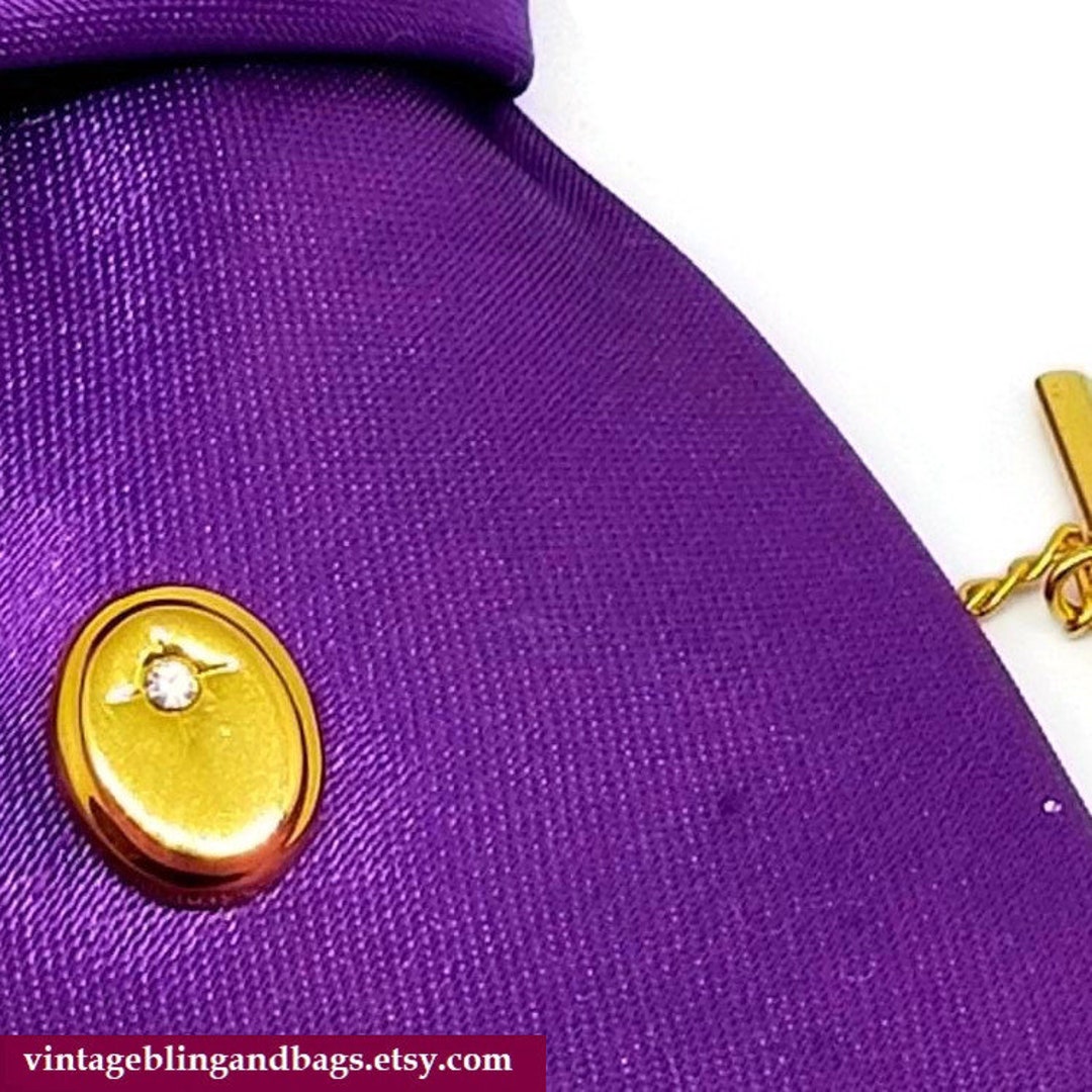 11x9mm 1960s Vintage Gold Tone Tie Tack, Vintage Tie Tack, Vintage Tie