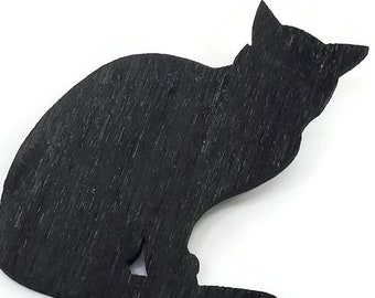 Handmade cat pin, Wooden black cat brooch, handmade cat jewellery, gifts for cat lovers, gifts for her, cat jewellery, Mother's Day gift