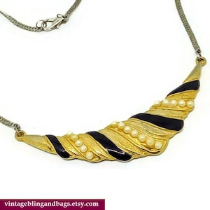 43cm 1980s vintage black enamel bib necklace, 1980s enamel necklace, statement necklace, vintage bid necklace, 1980s jewellery gift for her