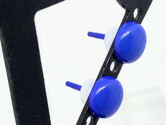 8mm NOS BLUE 1980s earrings, small 1980s blue earr